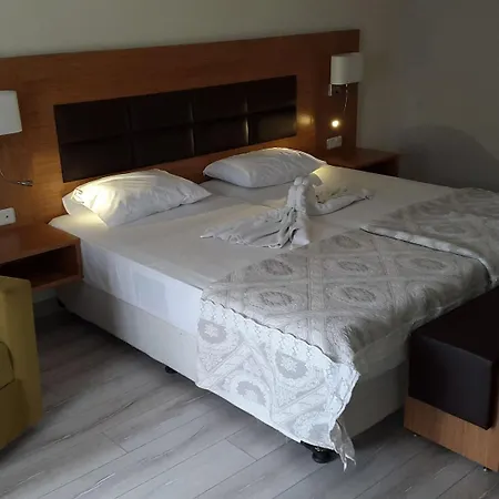 Begonville (adults Only) מלון 3*