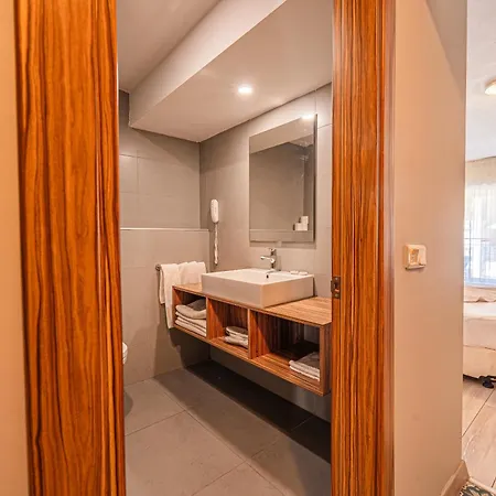 Begonville (adults Only)