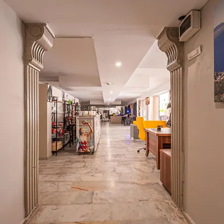 Ξενοδοχείο Begonville (adults Only) Μαρμαρίς