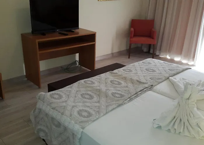 Begonville Hotel 3*
