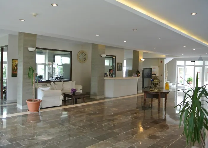 Begonville Hotel