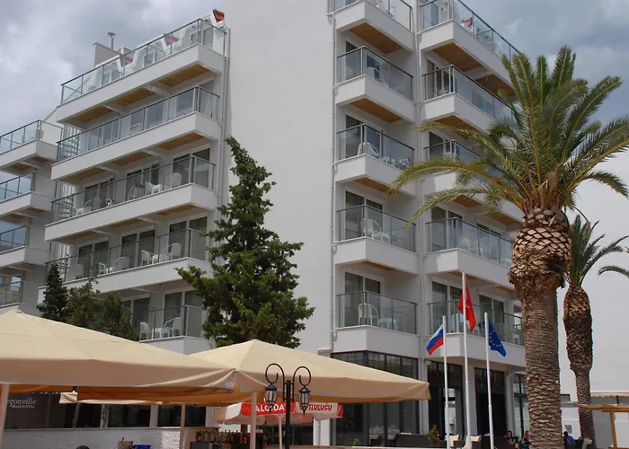 Begonville 3*